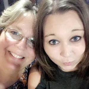 Meet your Posher, Debra